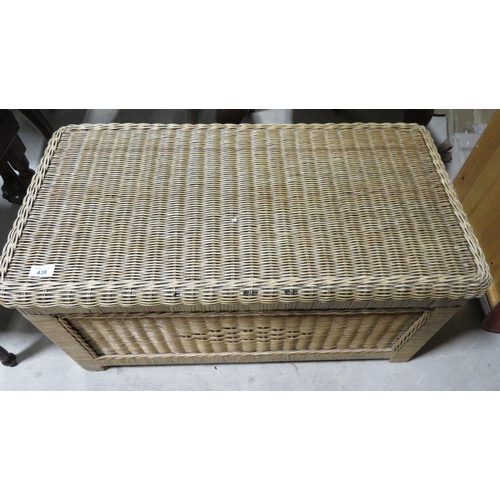 438 - Lloyd Loom style woven fibre rectangular blanket box L84cm W44cm H42cm