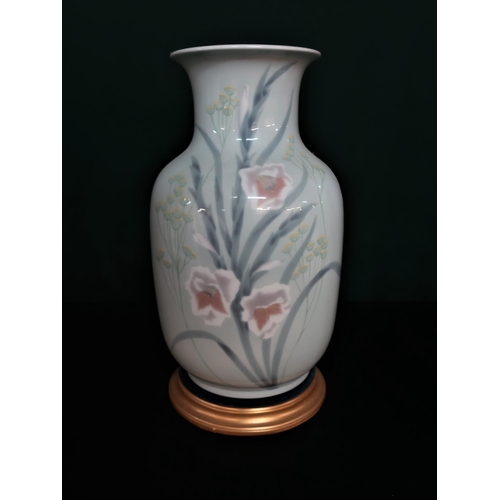 53 - Lladro Vase 1587 “Vase Gladiolus”, in original box. H37cm, including base.