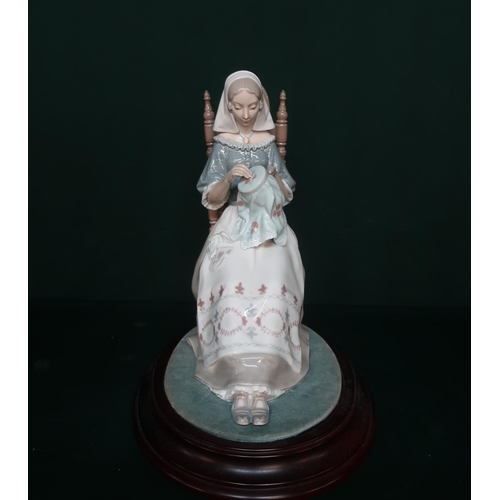 74 - Lladro figurine 4865 