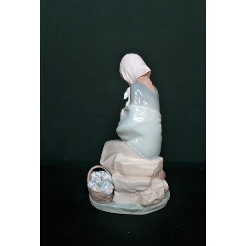 80 - Lladro figurine 1278 “Jealousy” H23cm and Lladro figurine 1052 Girl Feeding Goose and Lladro figurin... 