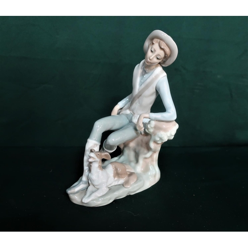 35 - Lladro figurine 7644 “Innocence In Bloom”, in original box, H25cm and Lladro figurine 4659 Country B... 