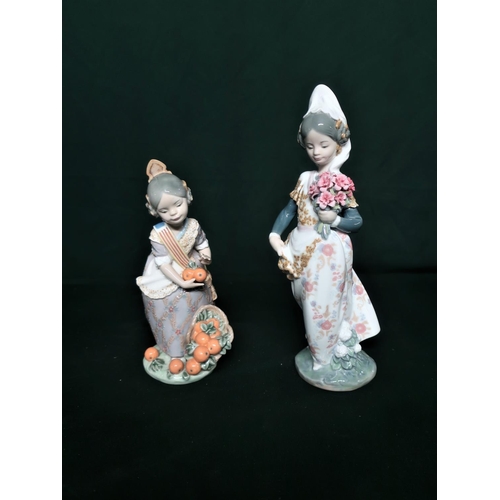 90 - Lladro figurine 1304 