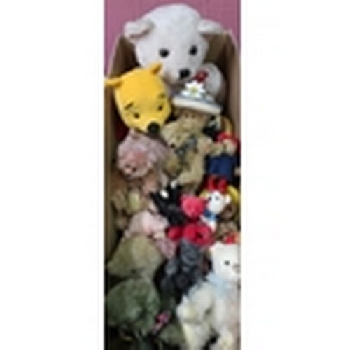 211 - Large selection of various bears, soft toys etc including Paddington Bear, Winnie the Pooh etc