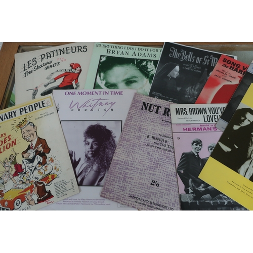 247 - A selection of various pamphlets and sheet music including 'Les Patineurs 1939 The Skates Waltze'r, ... 