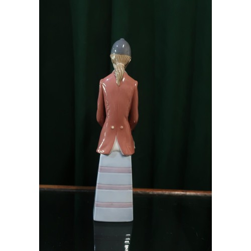 30A - Lladro figurine 5328 