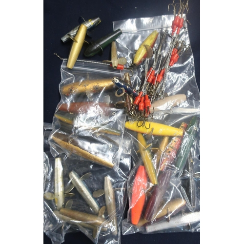 306 - Box containing a large quantity of lures of various styles and sizes