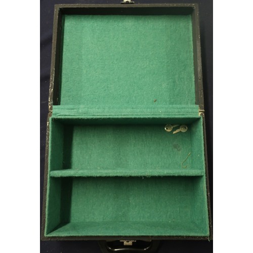 527 - Modern two sectional cartridge box