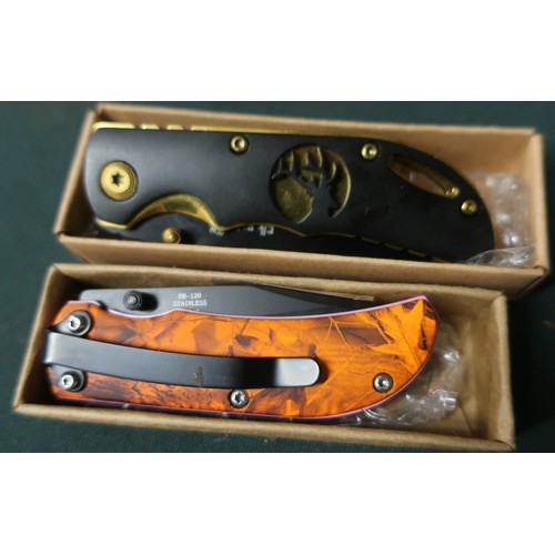 92 - Two boxed as new Elk Ridge pocket knifes ER-134 and  ER-120 (2)