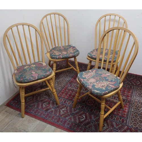 233 - Set of four Victorian style hoop and stick back Windsor kitchen chairs on turned supports with stret... 