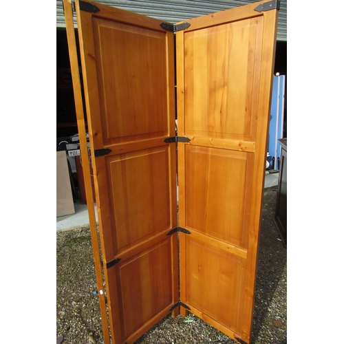 197 - Panelled pine two fold three panel screen H180cm W154cm