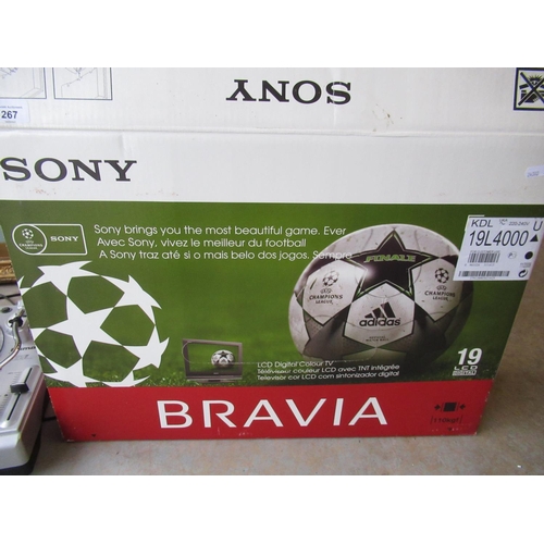 267 - Sony Bravia 19'' LCD boxed digital colour TV with instructions