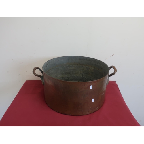 512 - Large country house kitchen beaten copper cooking pot with twin cast brass handles retained by coppe... 