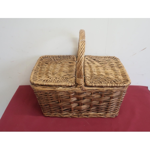 517 - Wicker basket with separate lift off lids, four wicker oblong carriers and other wicker ware