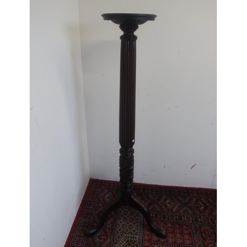 550 - Victorian mahogany tripod torchere, circular top and fluted column H138cm