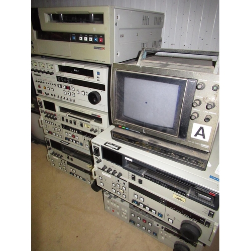 115 - Large selection of SVHS and Beta Cam SP copying equipment including monitors, etc (QTY)