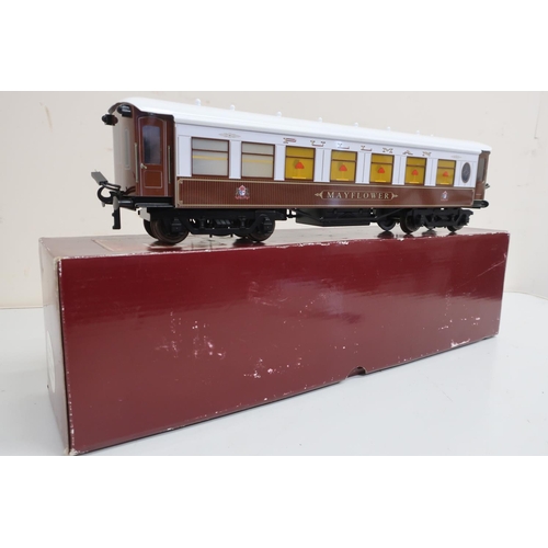 75 - Ace Trains Of London O gauge Metropolitan tinplate railway coach, umber and white Mayflower C/26PM, ... 