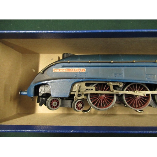 64 - Hornby Dublo Sir Nigel Gresley model locomotive