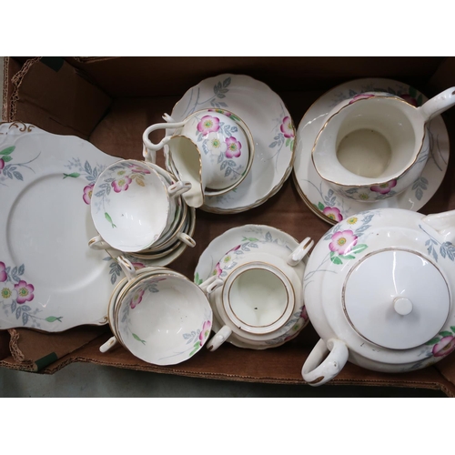 349 - New Chelsea tea service printed and enameled with flowers, eight cups, two jugs, tea pot, sandwich p... 