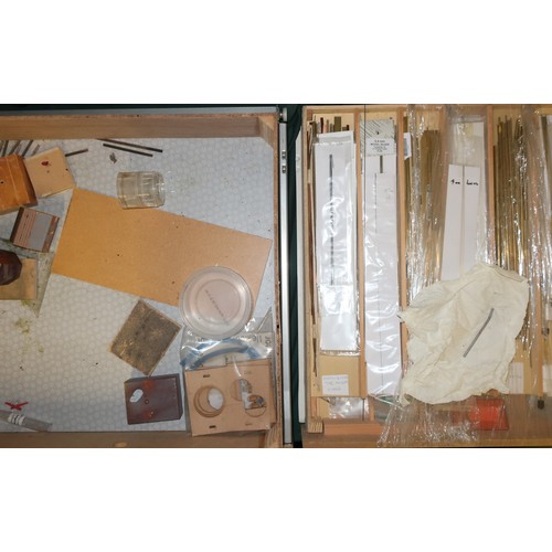 284 - Large qty of model railway makers kit including Green Scene and other ballast, a qty of envelopes co... 