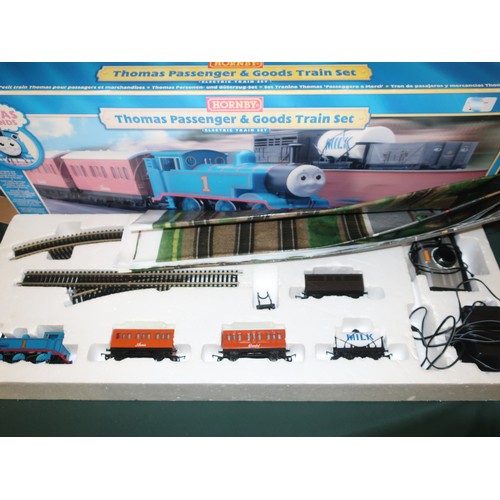 290 - Hornby Thomas the Tank Engine 'Thomas Passenger and Goods Train set', boxed including Thomas loco, A... 