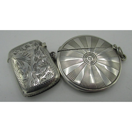 97 - Edw.Vll hallmarked silver circular Vesta with sunburst design, Chester 1903 by William Neal, D4cm, a... 