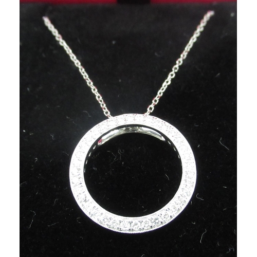 88 - 18ct white gold diamond halo style pendant