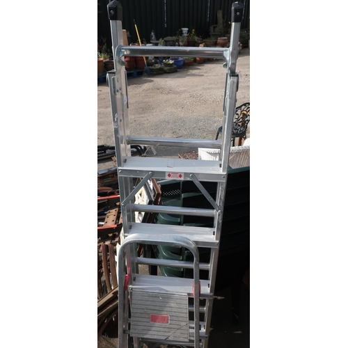 18 - Set of aluminium stepladders and a set of Titan three way domestic ladders