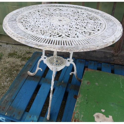 468 - Aluminium ornate painted garden table