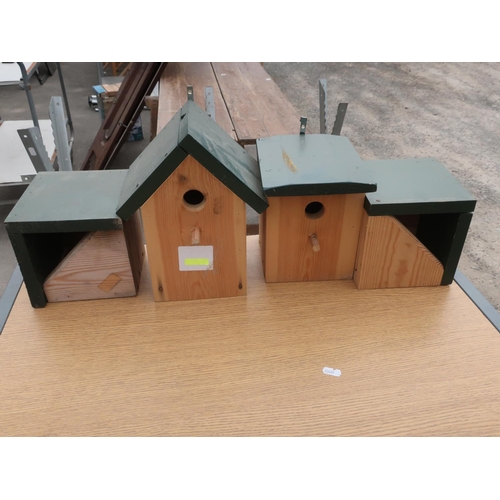 508 - Set of nesting boxes including two tit boxes, sparrows and a house martin box