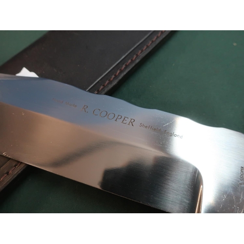 62 - R.Cooper of Sheffield extremely large bowie knife 8.5