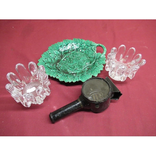 337 - 19th C green glazed leaf moulded dish, early 20th C battery operated carriage lamp with painted meta... 