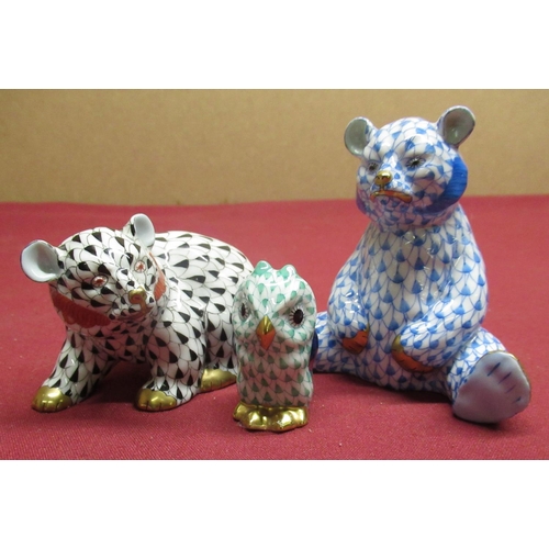 17 - Herend model of a Bear 5361, another Bear Cub 5362 and a Baby Owl 5102, various Fishnet patterns H9c... 