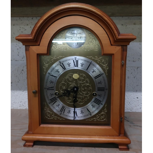 95 - 20th C mahogany finish Georgian style bracket clock, brass break arch dial with silvered chapter, re... 