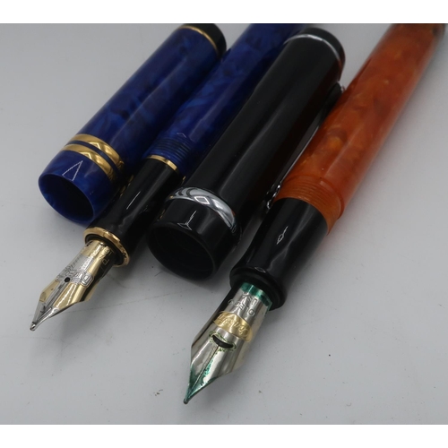 1150 - Parker Duofold fountain pen, nib stamped 18K 750, blue marbled case with black detail, and a Conklin... 