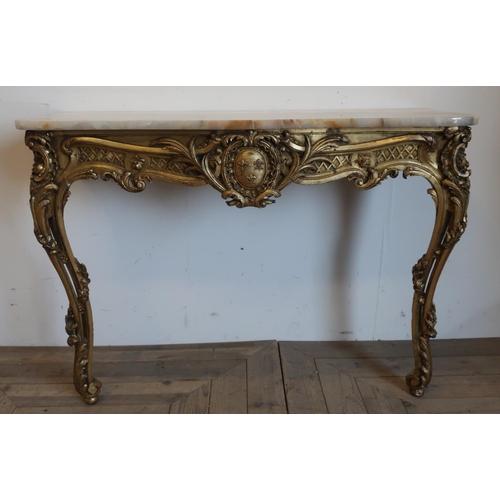 1279 - Edwardian Geo.II style giltwood console table, with serpentine variegated marble top on pierced S sc... 