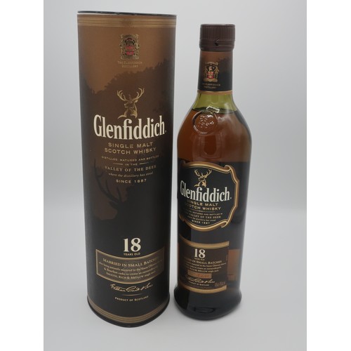 1181 - Glenfiddich Single Malt Scotch Whisky, 18 Years old, Married in Small Batches, 70cl 40%vol, 1btl in ... 