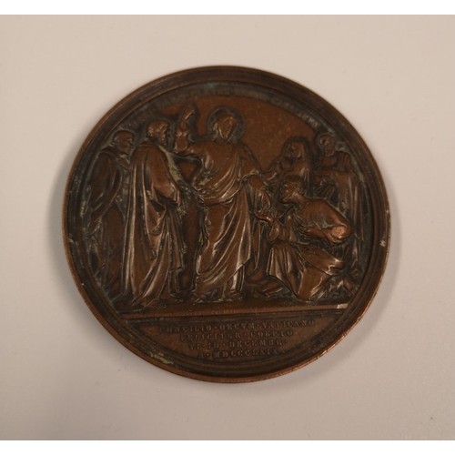 265 - Pope Pius IX bronze medal 1869, opening of the first Vatican Council showing Jesus hands over the ke... 