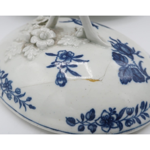 1223 - 18th century Worcester blue and white porcelain oval butter dish, cover and stand, decorated with Th... 