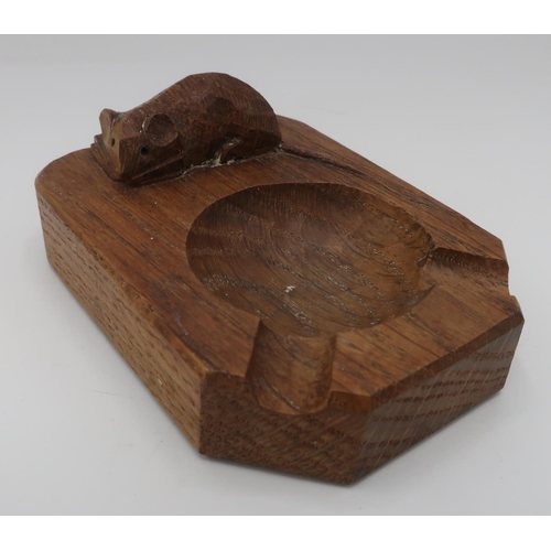 1032 - Robert Mouseman Thompson - adzed oak ashtray, carved with signature mouse D10cm