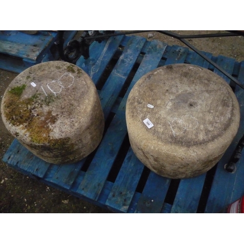 100 - Two composite stone wheels, D43cm D39cm