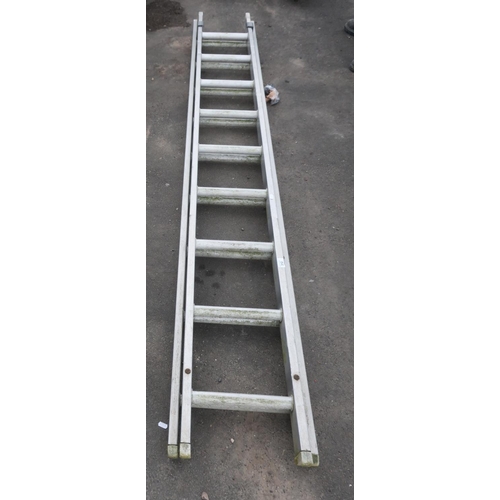 312 - Set of adjustable ladders