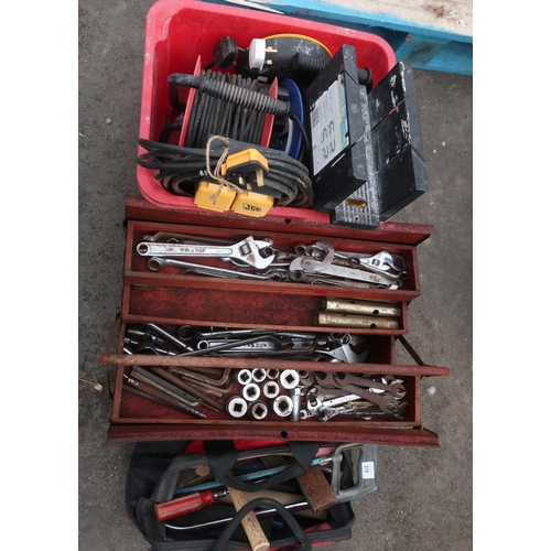 319 - Large cantilever toolbox containing a large quantity of spanners, etc, tool bag containing woodworki... 