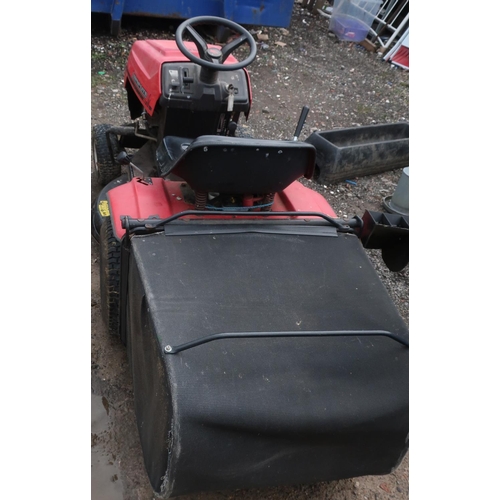 333 - Lawnflite ride on mower model 604 with 30 inch cut