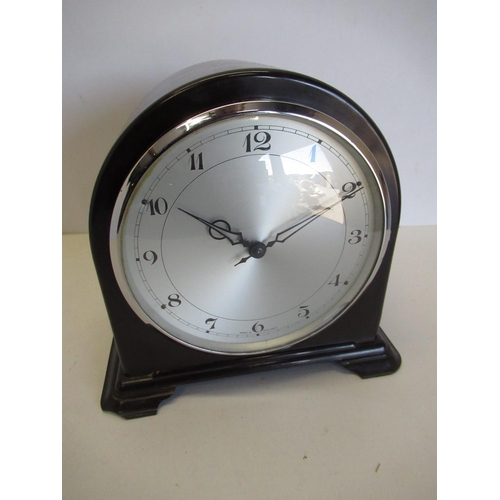 422 - Smiths Ltd England 1950s mantle time piece, moulded brown Bakelite with case chrome plated bezel enc... 