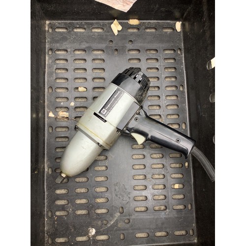 122 - Ingersoll-rand electric impactool