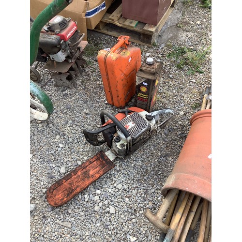 365 - Still petrol chainsaw with 10 litre jerry can