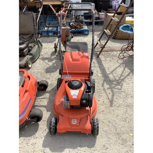 371 - Husqvarna LC247S petrol lawnmower