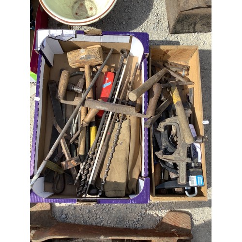 377 - Large quantity of tools including drills, drill bits, drawer knife, G clamps and stillson