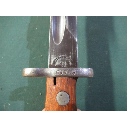 122 - Mouser type bayonet with 9