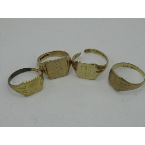 4 - 18ct gold signet ring (AF) 3.7g, three other 9ct gold signet rings. (1 AF) gross 12.7g.